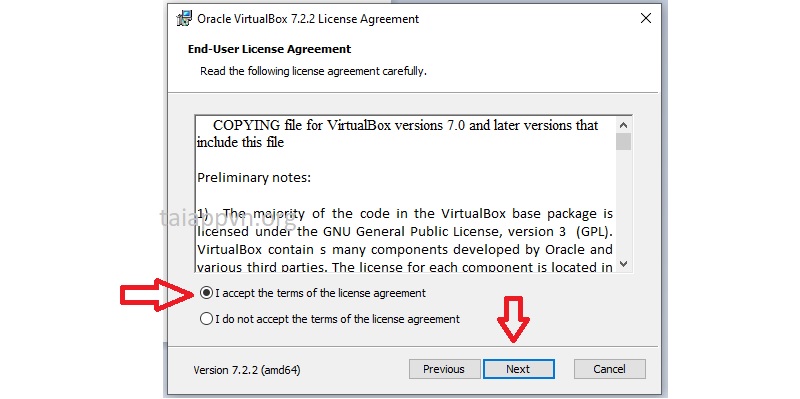 "I accept the terms of the license agreement" > Next.